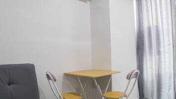 Apartment | Esszimmer