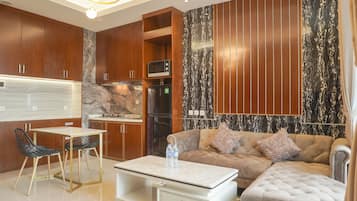 Apartemen | Area keluarga | TV