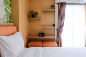 Individually decorated, individually furnished, free WiFi - Good Deal Studio At Tamansari Panoramic Apartment (Bandung)