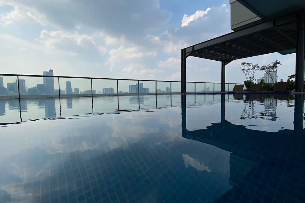 Stunning And Comfortable 2Br Samara Suites Apartment