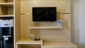 Apartment | Wohnbereich | Fernseher