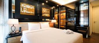 Spacious 2Br At The Via And The Vue Apartment Surabaya