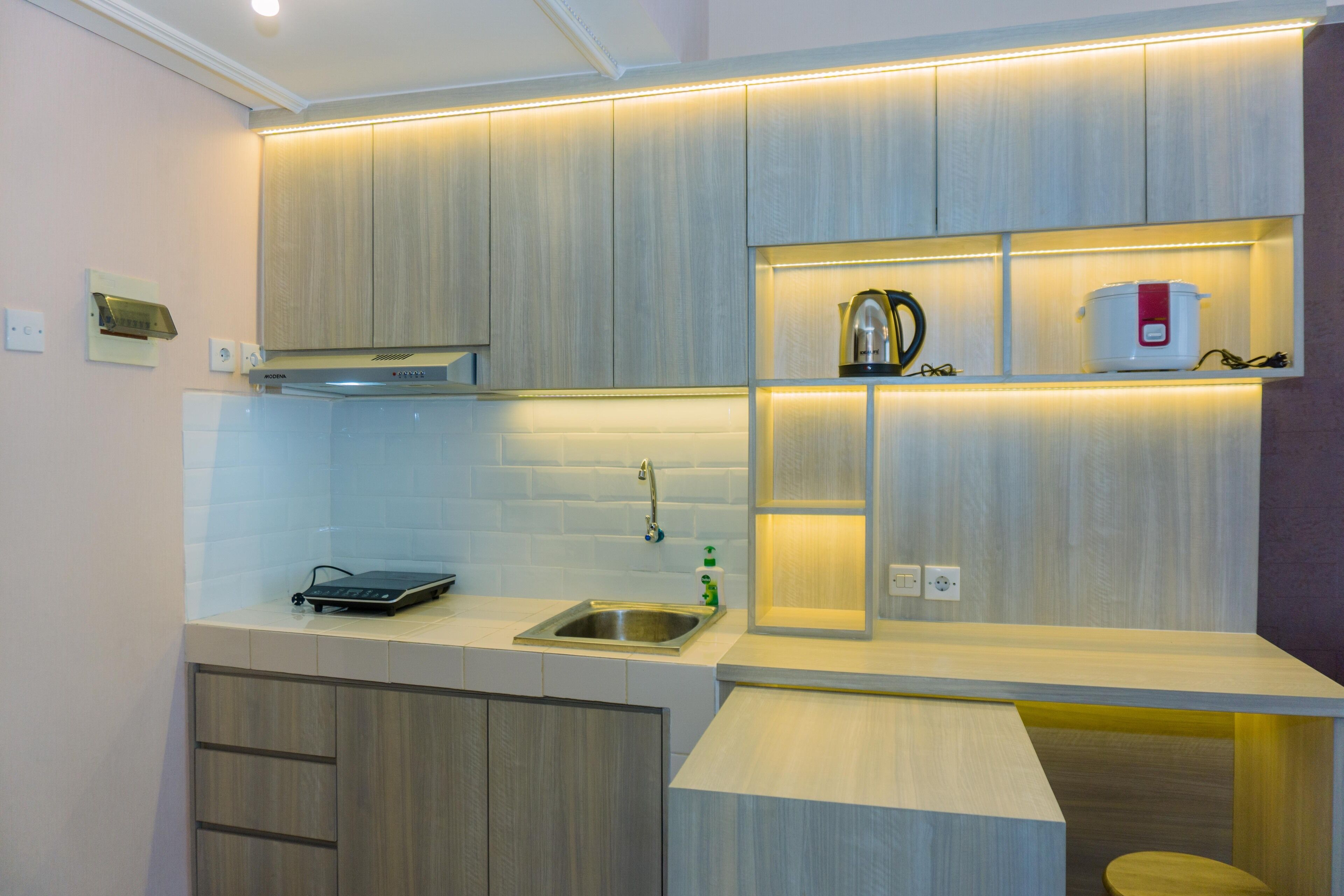 Apartment | Private kitchen | Full-size fridge, stovetop