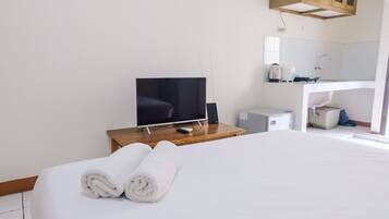 Estudio | Decoración personalizada, muebles diferentes y wifi gratis