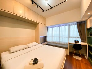 Individually decorated, individually furnished, free WiFi - Pleasant And Tidy Studio Apartment Springlake Summarecon Bekasi (Bekasi)