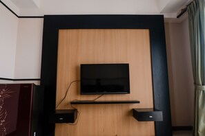 Interior - Exclusive And Comfy 2Br Apartment Marbella Suites Dago Pakar Bandung (Bandung)