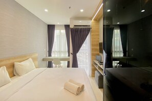 Interior - Elegant And Homey Studio Ciputra World 2 Apartment (Jakarta)