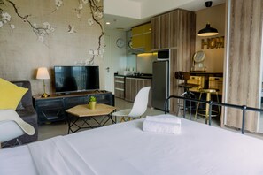 بديكورات فريدة لكل غرفة وطراز فريد لكل وحدة وواي فاي مجانًا