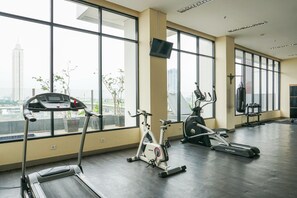 Gym - Best Deal 2Br Apartment At Kebayoran Icon (Jakarta)