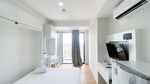 Interior - New And Modern Studio At Daan Mogot City Apartment (Jakarta)