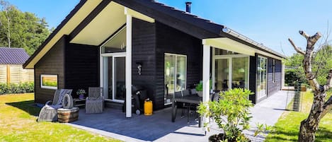 House | Exterior