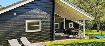 8 Person Holiday Home in Asnaes