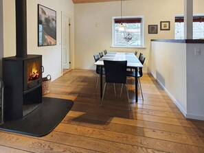 獨棟房屋 | 用餐區