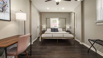 Apartemen | 4 kamar tidur, ruang kerja ramah laptop, dan setrika/meja setrika