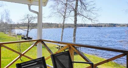 6 Person Holiday Home in Gullspang-by Traum