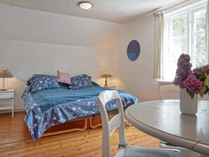House | 5 bedrooms - 10 Person Holiday Home in Nexo (Nexø)