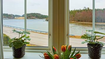 Hus | Udsigt fra overnatningsstedet