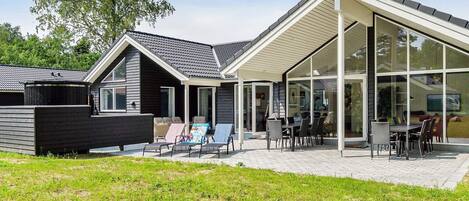 House | Exterior