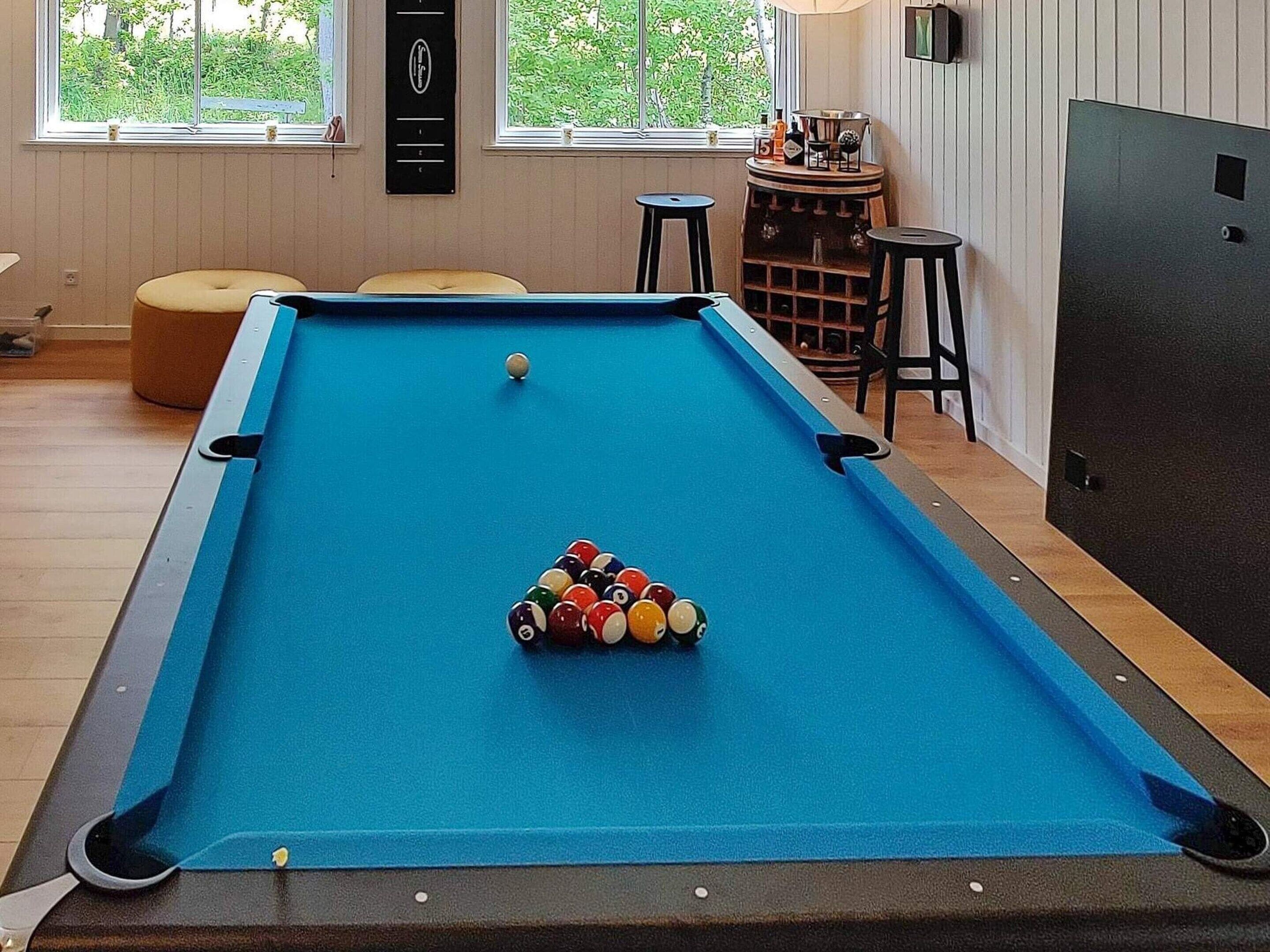 House | Game room