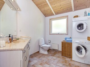 Ferienhaus | Badezimmer