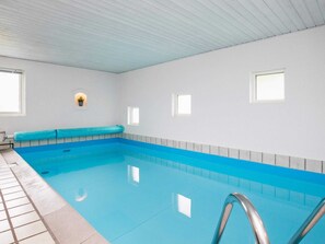 Pool - 10 Person Holiday Home in Blavand (Blavand)