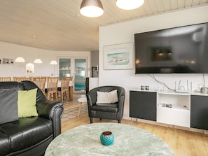 Living area - 10 Person Holiday Home in Blavand (Blavand)
