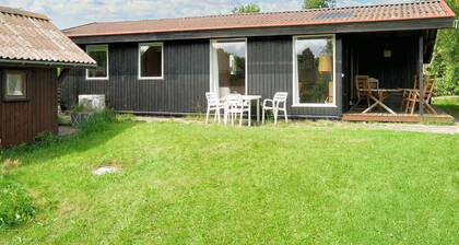 6 Person Holiday Home in Farevejle
