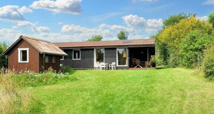 6 Person Holiday Home in Farevejle