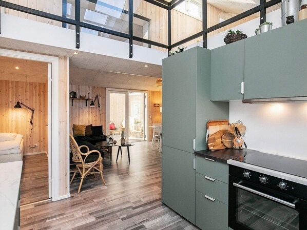 House | Dining - 6 Person Holiday Home in Hals (Hals)