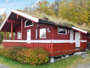 House | Exterior - 6 Person Holiday Home in Vatne-by Traum (Ålesund)