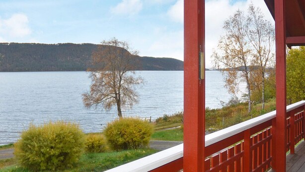 Property grounds - 6 Person Holiday Home in Vatne (Ålesund)