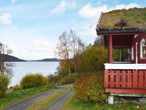 House | Exterior - 6 Person Holiday Home in Vatne-by Traum (Ålesund)