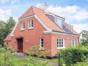Exterior - 6 Person Holiday Home in Albaek (Aalbaek)