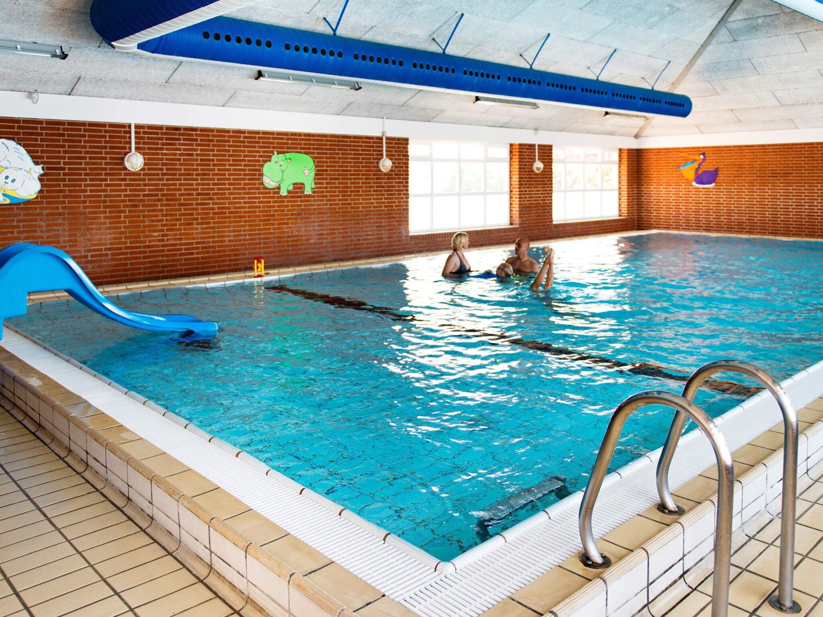 Lägenhet | Pool | Inomhuspool och utomhuspool