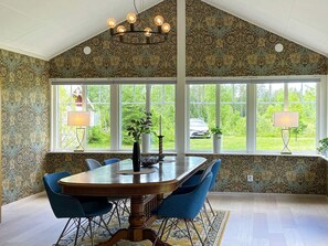 House | Dining - 6 Person Holiday Home in Hacksvik-by Traum (Håcksvik)