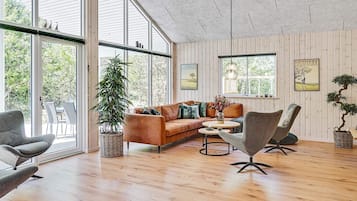House | Interior