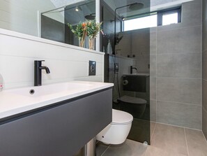 House | Bathroom - 8 Person Holiday Home in Hejls-by Traum (Hejls)