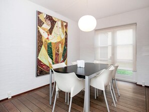 Apartment | Tempat makan