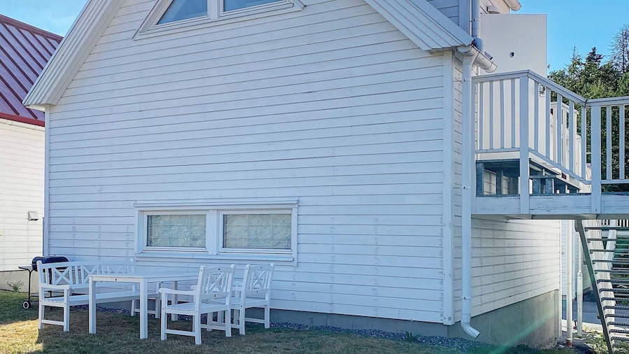 Akersberga Apartment Close to Sea