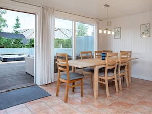 House | Dining