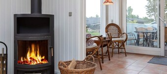 9 Person Holiday Home in Vaeggerlose