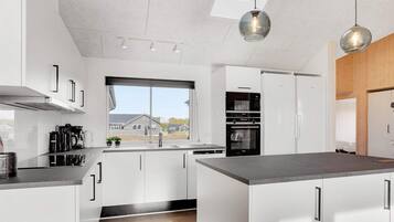 House | Private kitchen