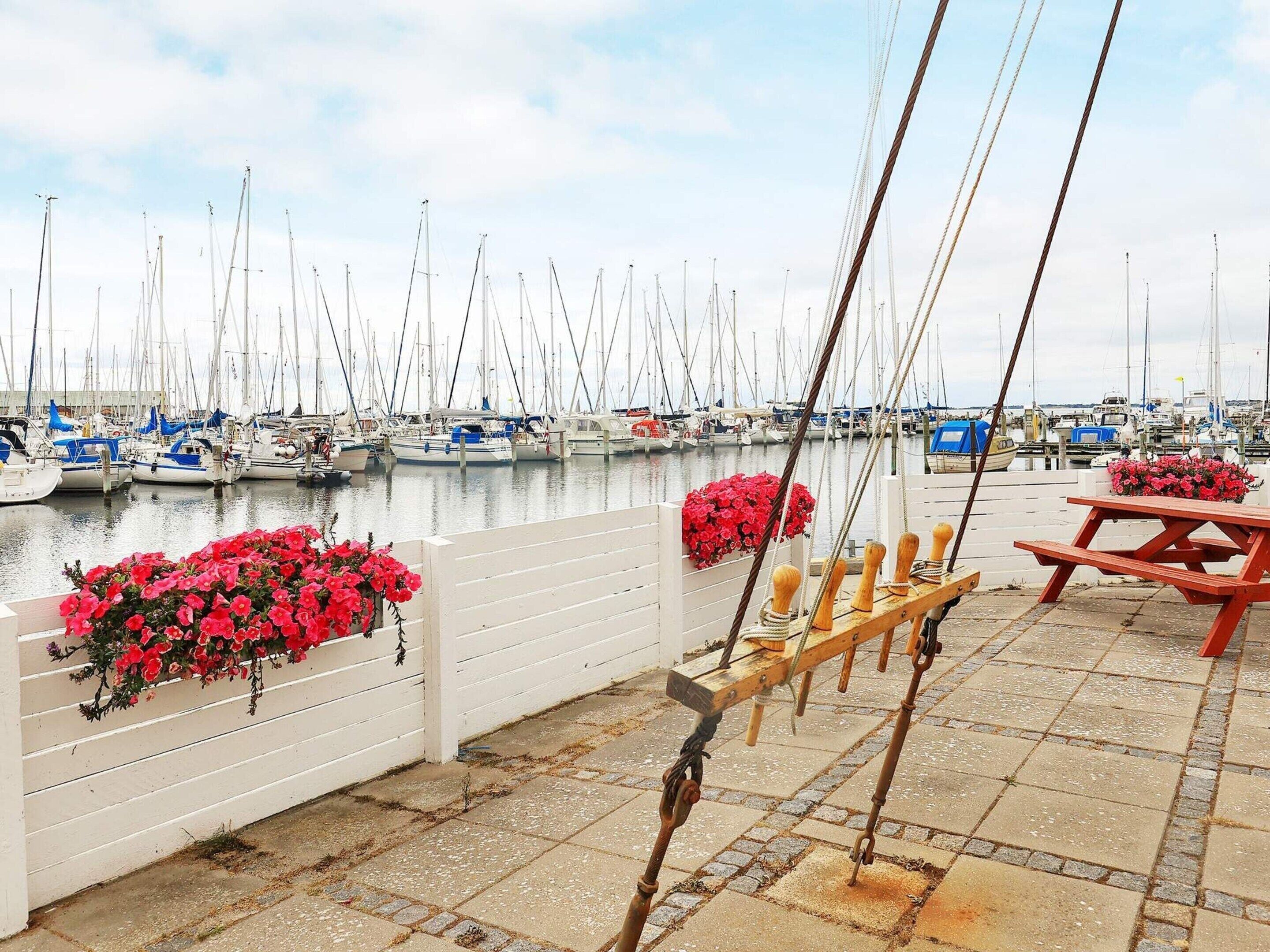 Căn hộ | Bến du thuyền