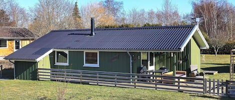 House | Terrace/patio