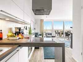Apartamento | Cozinha privada | Geladeira