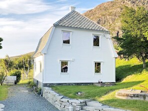 House | Exterior - 4 Star Holiday Home in Svelgen (Bremanger)