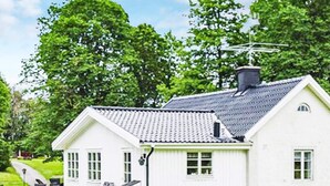 Unclassified image, 5 of 41, button - 5 Star Holiday Home in Asbro (Asbro)