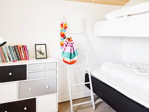 House | 4 bedrooms, individually furnished - 8 Person Holiday Home in Nykobing Sj (Nykobing Sjaelland)