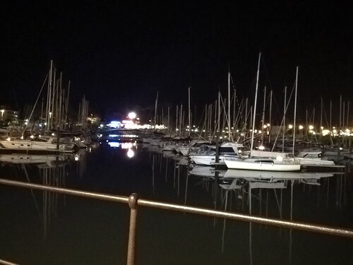 Studio Cosy au Pied du Port de Plaisance de Capbreton pour 4 Pers. avec Wifi et Plages Proches