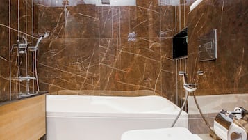 Superior Room, Bathtub, City View | Bathroom | Free toiletries, slippers, towels, soap
